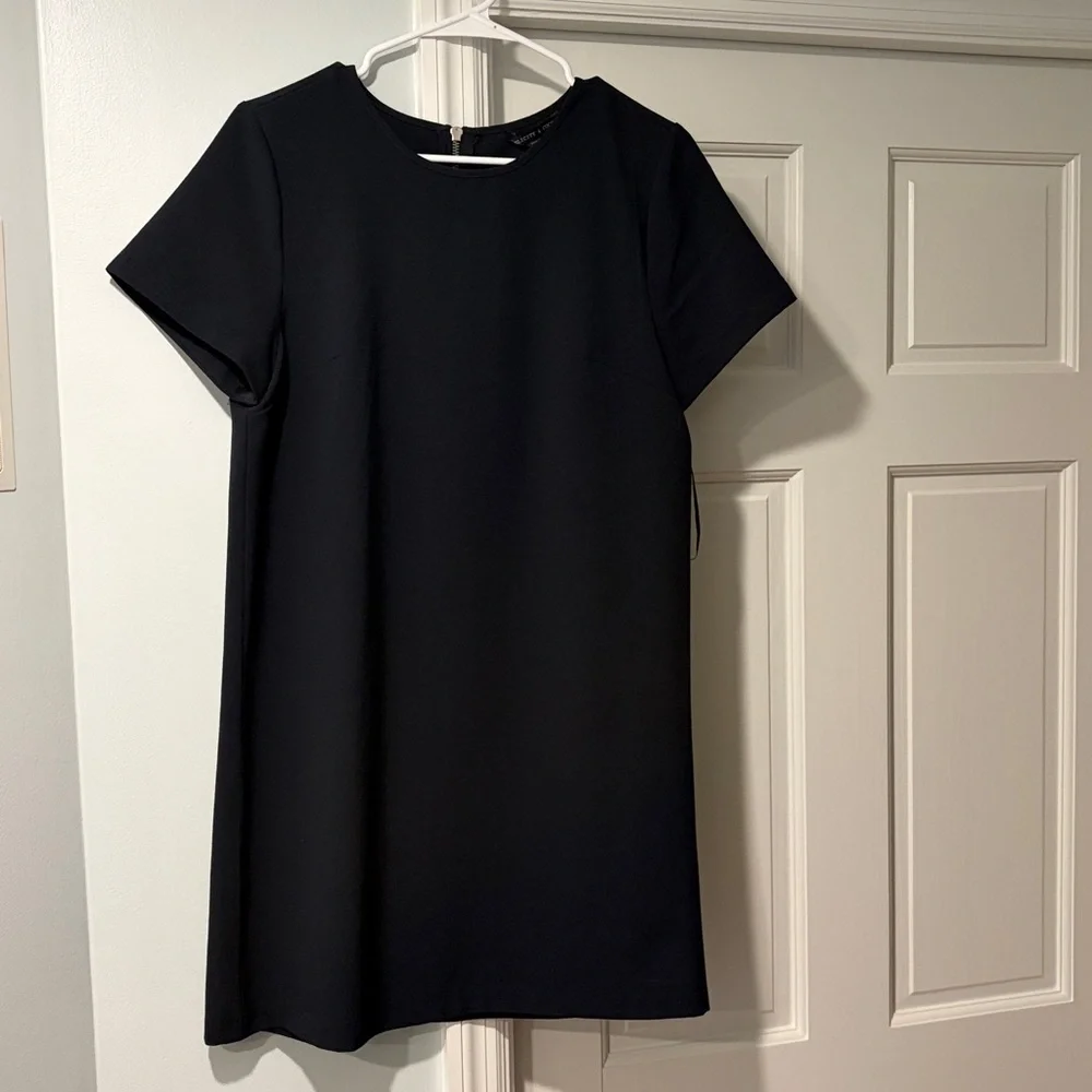 Nordstrom felicity and coco navy Size small crepe shift dress